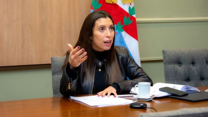 Florencia López: "El gobierno tiene miedo que Kueider hable de lo que pasó con lo de la Ley Bases”