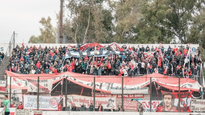 "Fue una masacre: barras contra pibes que no habían podido entrar a la cancha"