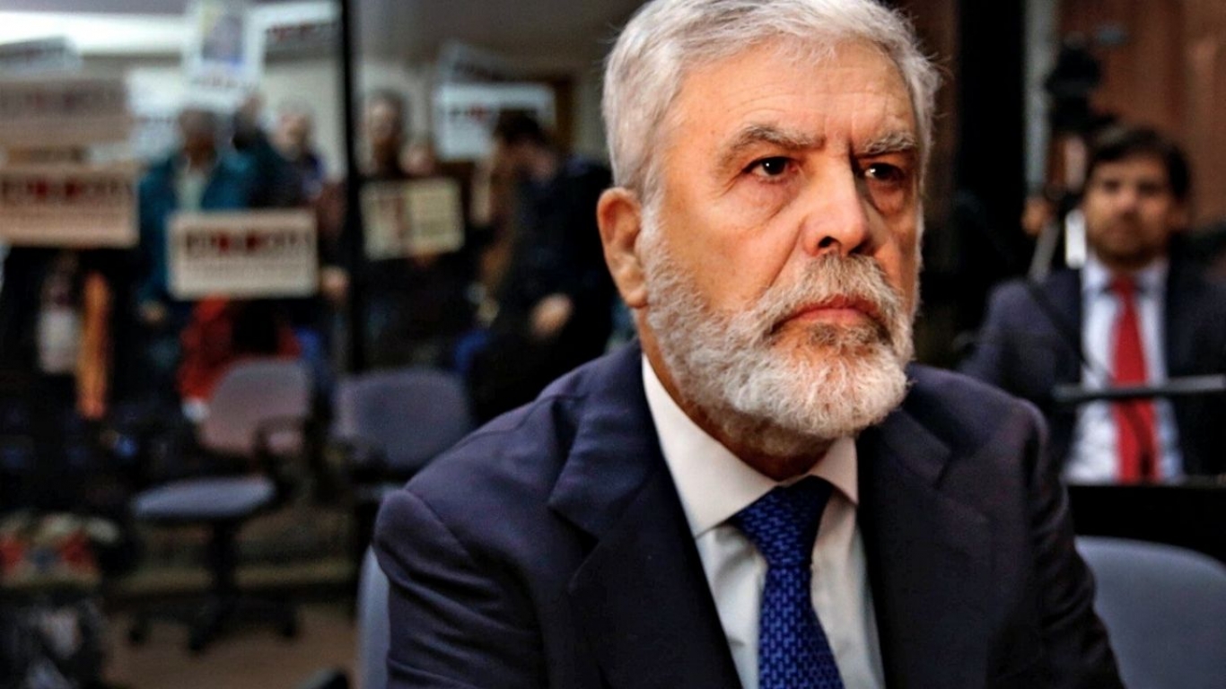 "No esperaba otro fallo. Está todo en manos del lawfare" Julio de Vido