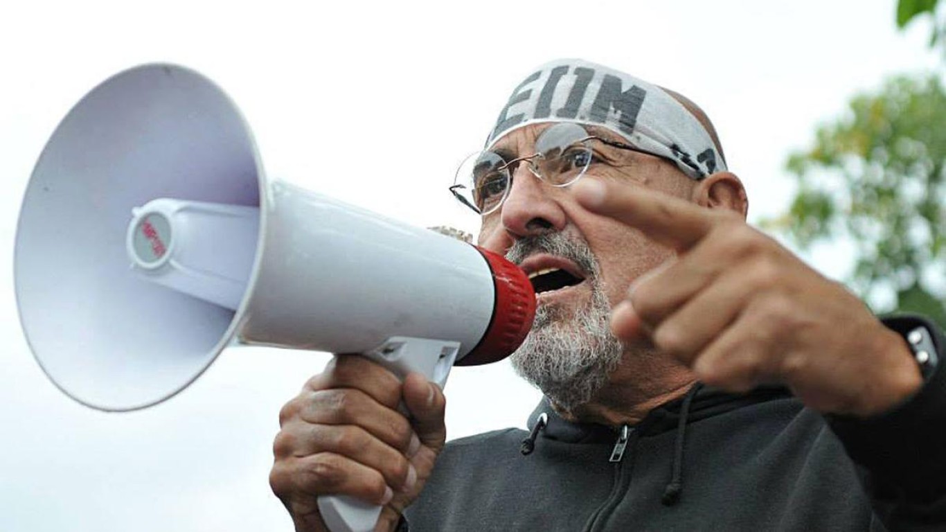 Carlos ''Perro'' Santillan: ‘’Esto supera todo, hasta Martines de Oz no se animó a hacer tanto contra los derechos de los trabajadores’’