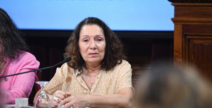 Cristina Caamaño: "El objetivo final es cerrar la Universidad Nacional Madres de Plaza de Mayo"