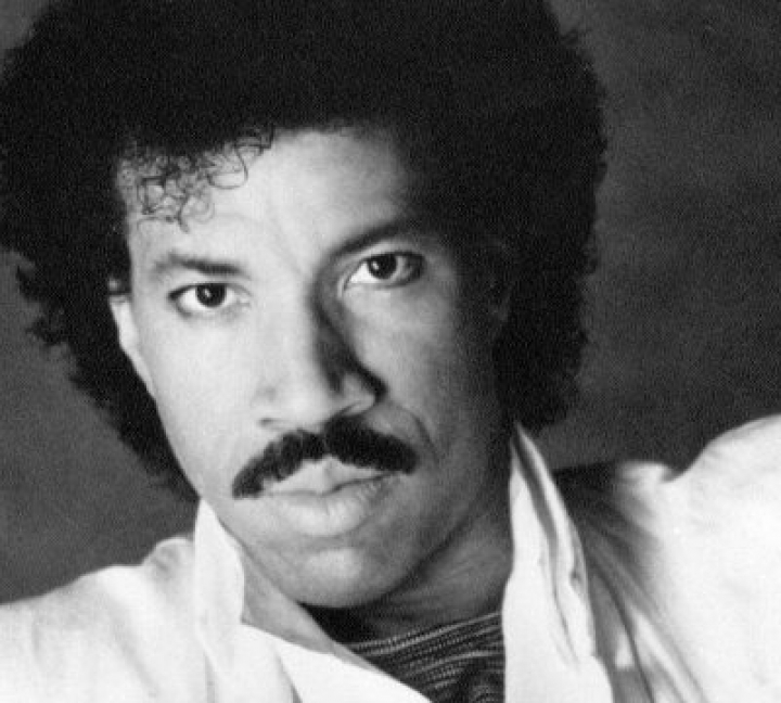 Una historia de amor en Cuba con "Hello", de Lionel Richie