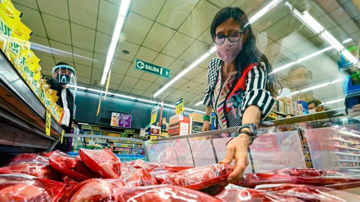 José Luis Aduna : "El cliente se lleva una buena experiencia de compra en el mercado".