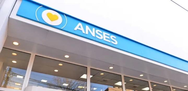 Estafas con la venta de turnos en ANSES para acceder a la moratoria