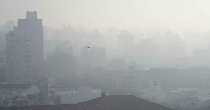 Humo en Rosario: "Acá naturalizamos la violencia, el narcotráfico y ahora el humo"